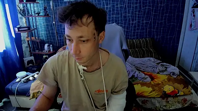 CuteBoy228 online show from 06/01/26, 06:57