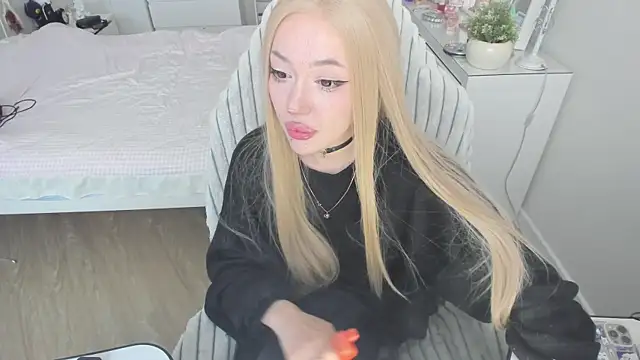 saadnesstyan online show from 11/03/25, 06:29