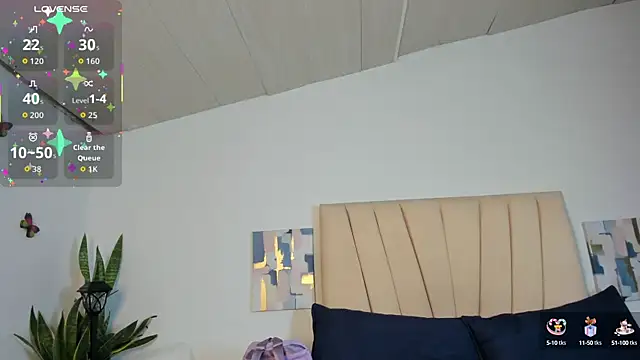 Snapshot of Sophia_Ebony chatting on 09/23/25, 12:34 Sophia Ebony online show from 09/23/25, 12:34