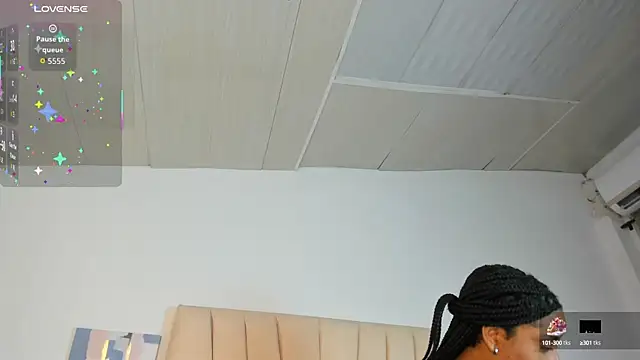 Snapshot of Sophia_Ebony chatting on 09/26/25, 12:34 Sophia Ebony online show from 09/26/25, 12:34