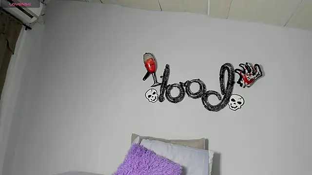 Sophia Ebony online show from 10/31/25, 12:46