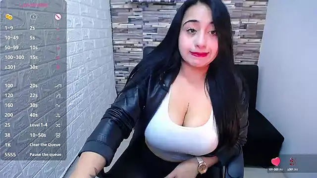 isabelsaenzxx online show from 10/08/25, 12:50
