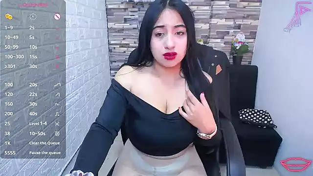 isabelsaenzxx online show from 09/30/25, 12:33
