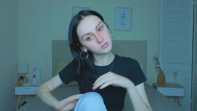 Little moly999 online show from 11/06/25, 09:30