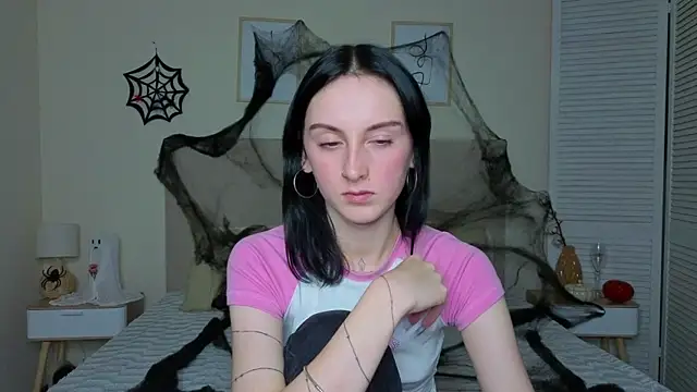 Little moly999 online show from 10/24/25, 09:36