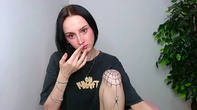 Little moly999 online show from 11/29/25, 09:15