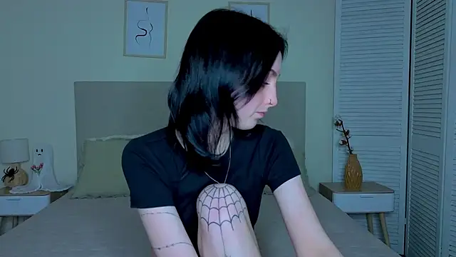 Little moly999 online show from 12/13/25, 10:16