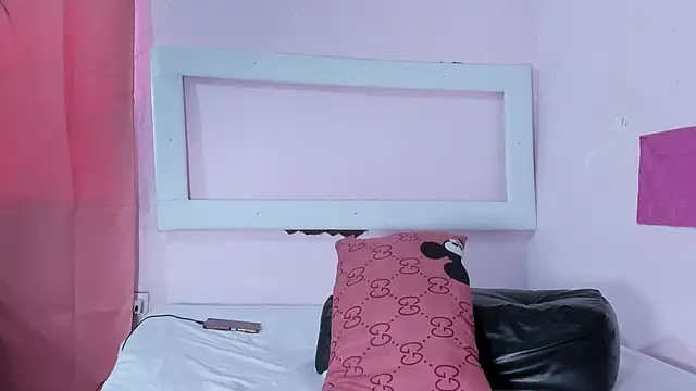 kethe love  online show from 11/28/25, 07:47