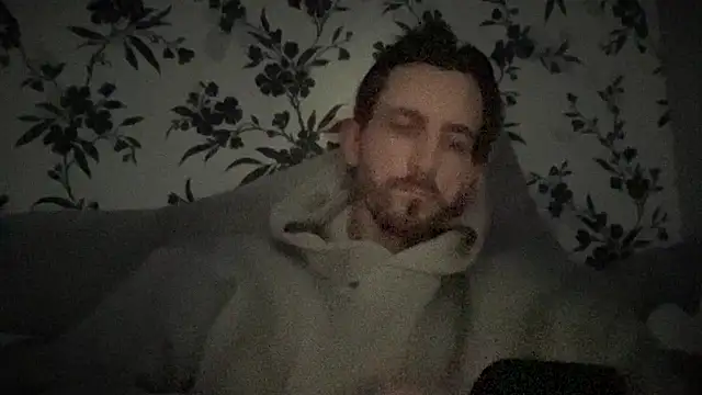 Big8inchUncutCock online show from 04/18/26, 07:33