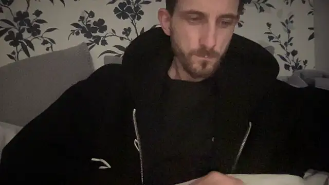 Snapshot of Big8inchUncutCock chatting on 04/08/26, 07:15 Big8inchUncutCock online show from 04/08/26, 07:15