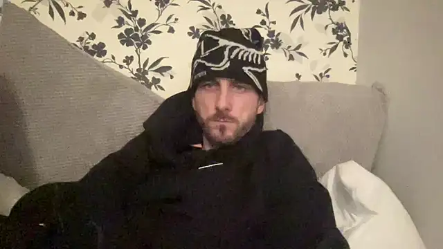 Snapshot of Big8inchUncutCock chatting on 04/02/26, 03:41 Big8inchUncutCock online show from 04/02/26, 03:41