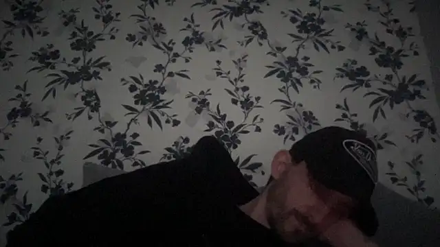 Big8inchUncutCock online show from 04/27/26, 05:00