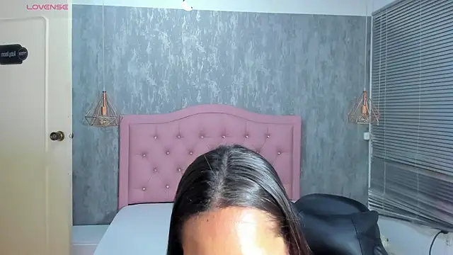 lissa jhonsoon online show from 04/02/26, 02:41