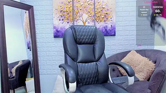 i alexanew online show from 09/28/25, 12:12