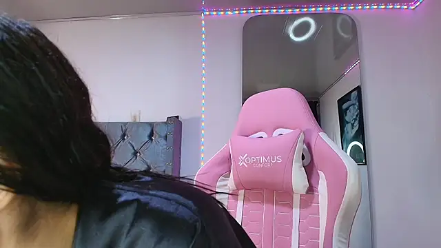 GraceWallace  online show from 10/29/25, 11:58