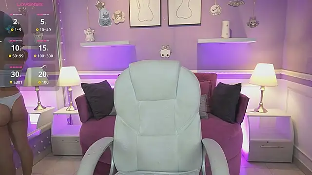 Snapshot of DahliaGrey chatting on 10/25/25, 11:42 DahliaGrey online show from 10/25/25, 11:42