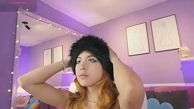 DahliaGrey online show from 03/25/26, 11:42