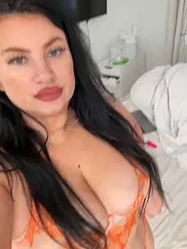 Desire-XOXOX online show from 09/12/25, 07:19