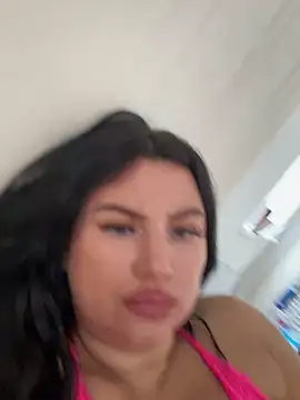 Desire-XOXOX online show from 10/04/25, 11:34