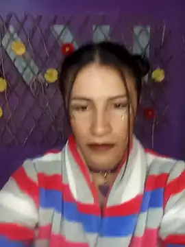 Snapshot of karinnahotdirty chatting on 09/18/25, 08:34 karinnahotdirty online show from 09/18/25, 08:34
