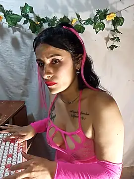 karinnahotdirty online show from 03/28/26, 11:17