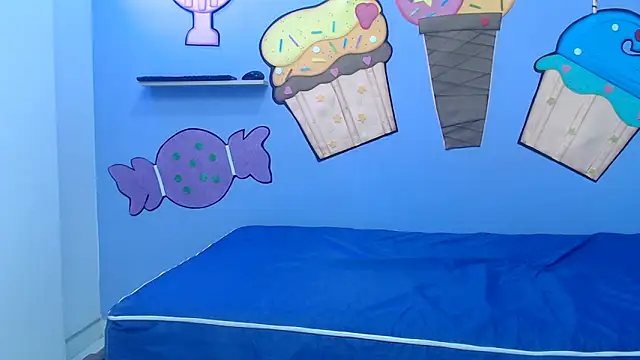 skinnykalitzo18 online show from 12/20/25, 03:31