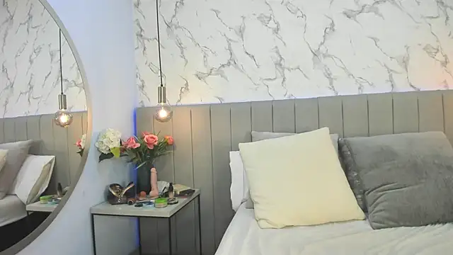 Karlla Brown online show from 10/19/25, 06:54