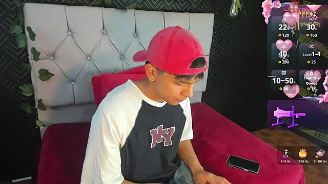 Thiago Kozak online show from 10/18/25, 01:13