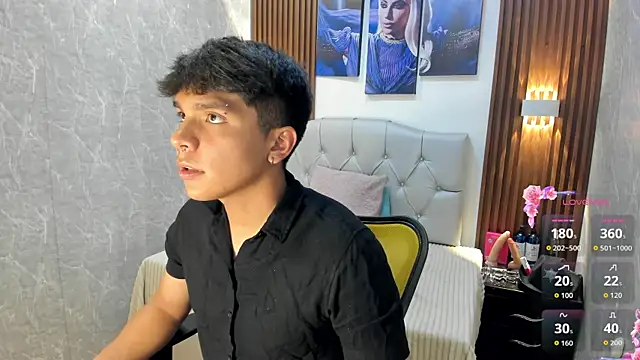 Thiago Kozak online show from 12/18/25, 08:34