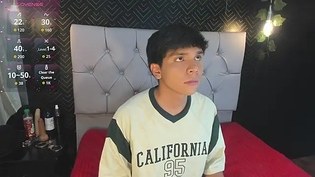 Thiago Kozak online show from 11/11/25, 01:55