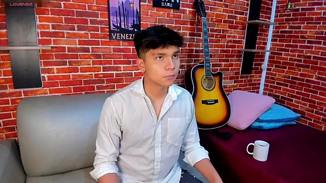 Thiago Kozak online show from 06/16/26, 01:11