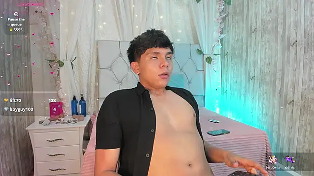 Thiago Kozak online show from 11/18/25, 02:20