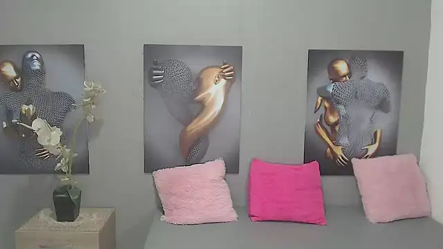 AntonellaBlanc online show from 05/09/26, 04:16