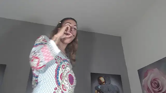 AntonellaBlanc online show from 06/11/26, 05:48