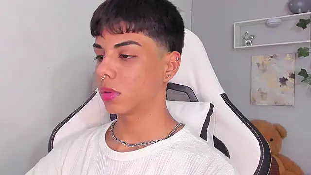 Thomas wil online show from 11/14/25, 06:39