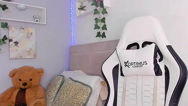 Thomas wil online show from 11/11/25, 08:47