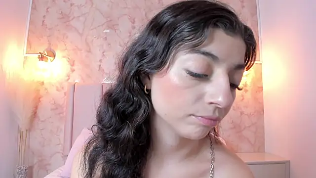 anntonella watson online show from 05/08/26, 11:47