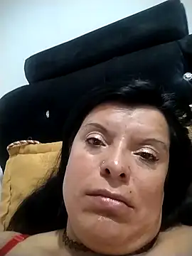 Snapshot of Hanna_Kieran chatting on 09/08/25, 02:38 Hanna Kieran online show from 09/08/25, 02:38