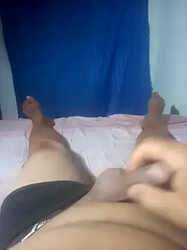 cora08 online show from 11/24/25, 07:14