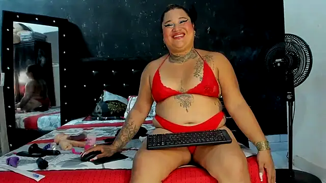 Snapshot of Kat_Valen chatting on 11/17/25, 09:08 Kat Valen online show from 11/17/25, 09:08