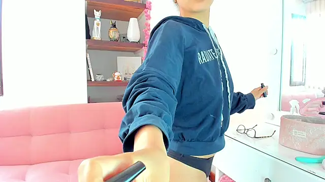 Danesacronin online show from 11/05/25, 07:39