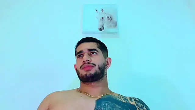 Snapshot of king_falconer chatting on 02/04/26, 09:15 king falconer online show from 02/04/26, 09:15