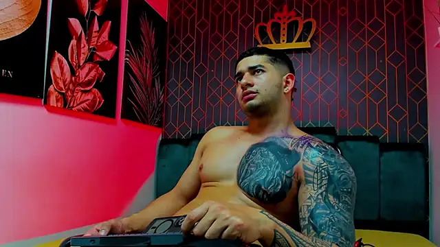 king falconer online show from 09/11/25, 03:39