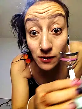 Oriana111 online show from 04/06/26, 04:41