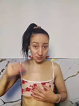 Oriana111 online show from 05/15/26, 12:14