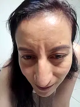 Oriana111 online show from 10/15/25, 04:44