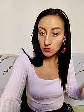Oriana111 online show from 05/11/26, 03:41
