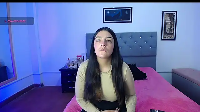 Esmeraldaa- online show from 09/20/25, 04:39