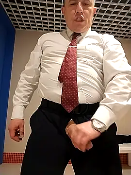 BigCristh79 online show from 03/25/26, 04:23