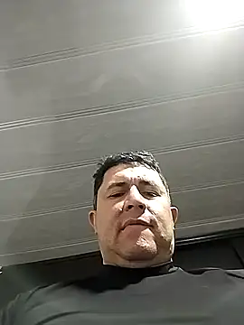BigCristh79 online show from 10/03/25, 01:56